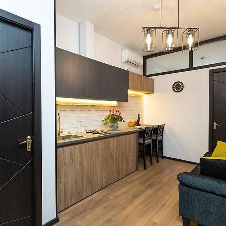 Wehost Cozy Nest Apartment Tbilisi Ngoại thất bức ảnh
