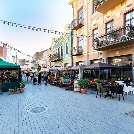 Wehost Cozy Nest Apartment Tbilisi Ngoại thất bức ảnh